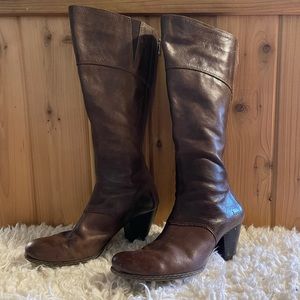 Beautiful BOC boots.